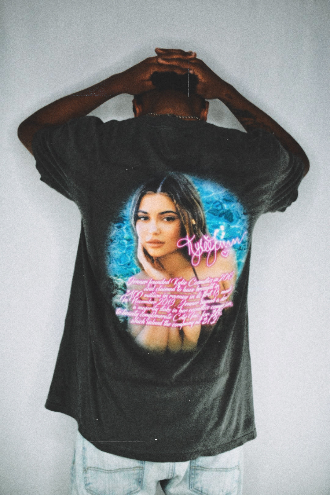 KYLIE JENNER - TEE